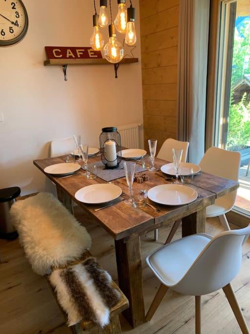 Apartment Pom Pom, 3 Bedroom With Stunning Mountain Views-samoens