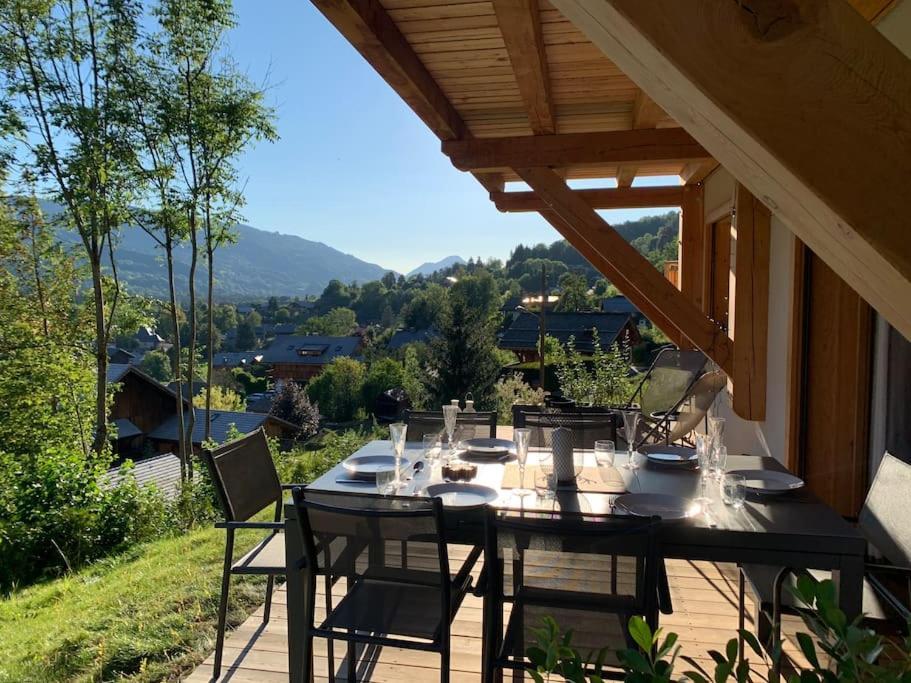 Apartment Pom Pom, 3 Bedroom With Stunning Mountain Views-samoens
