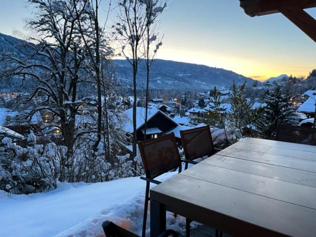 Pom Pom, 3 Bedroom With Stunning Mountain Views-samoens Samoens